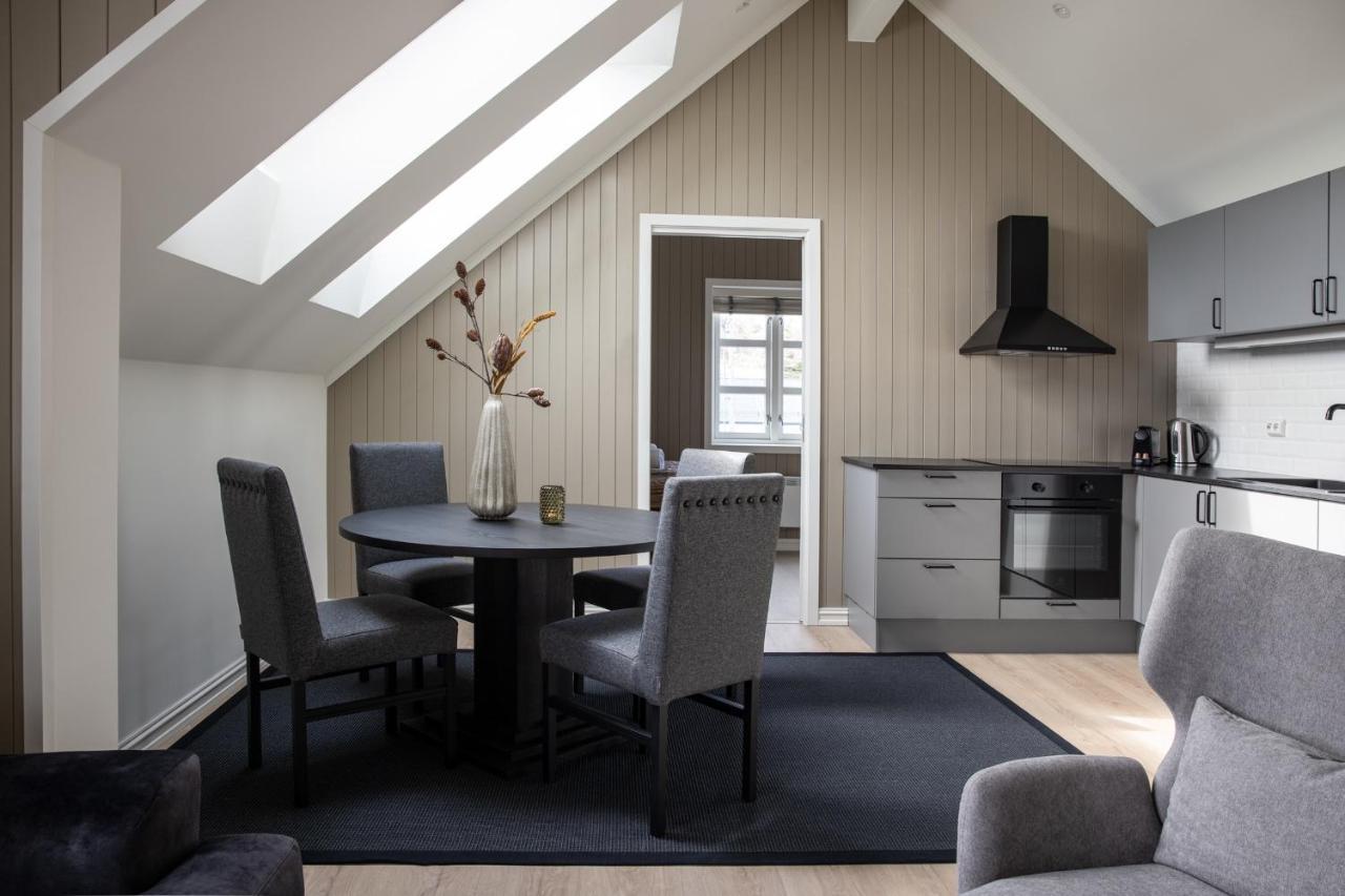 Solsiden Brygge Rorbuer Hotel Ballstad Eksteriør billede