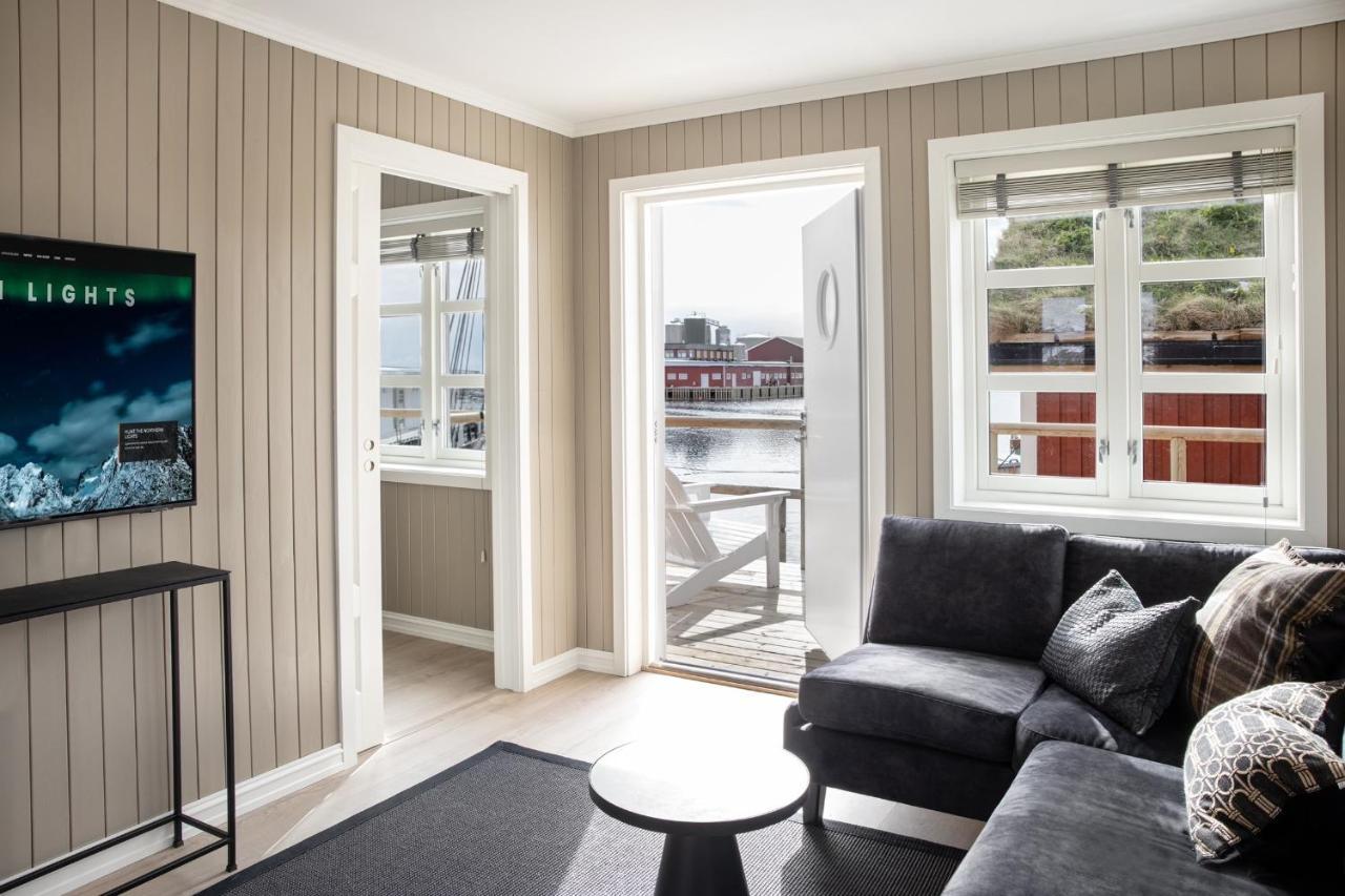 Solsiden Brygge Rorbuer Hotel Ballstad Eksteriør billede