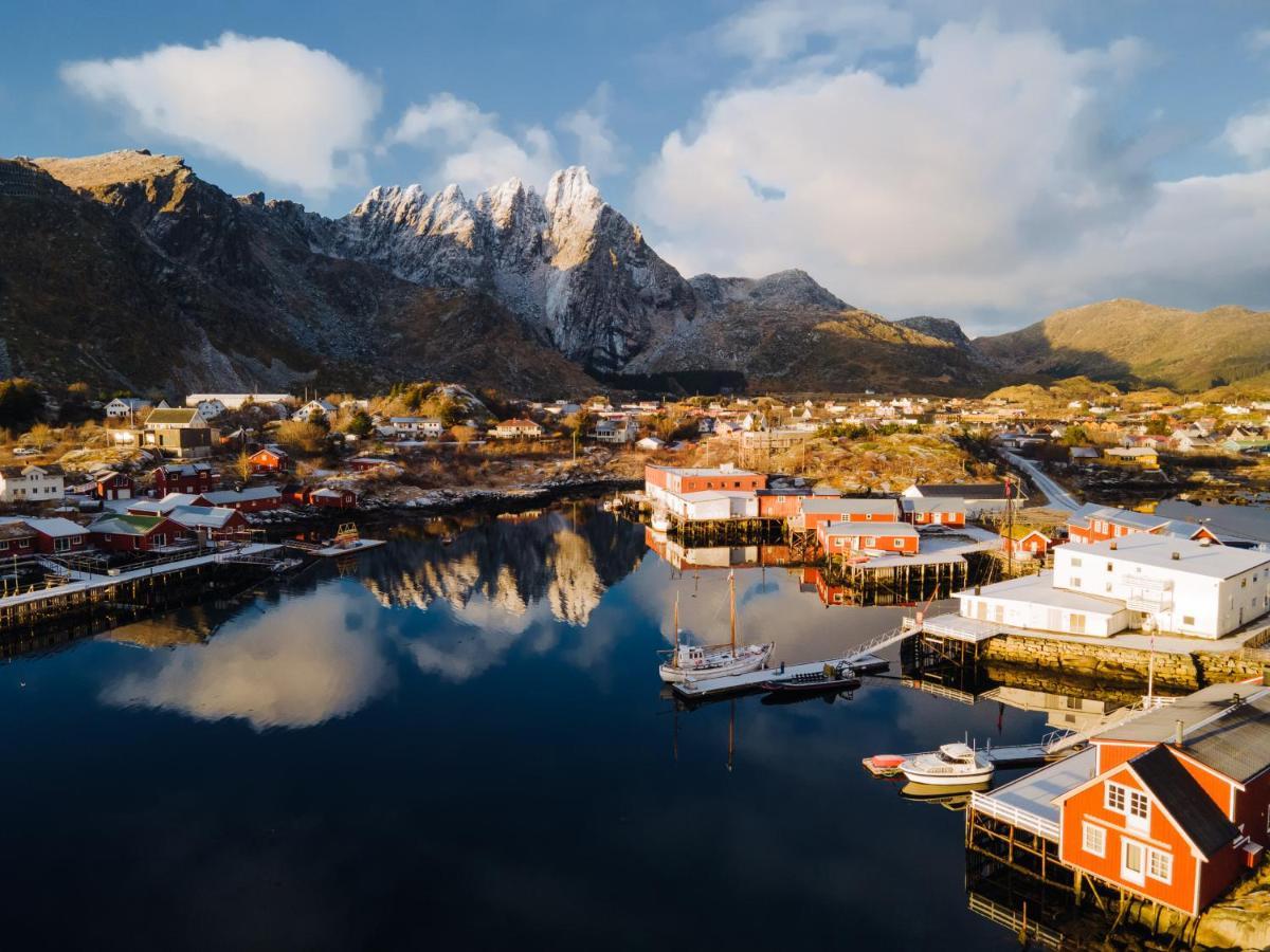Solsiden Brygge Rorbuer Hotel Ballstad Eksteriør billede