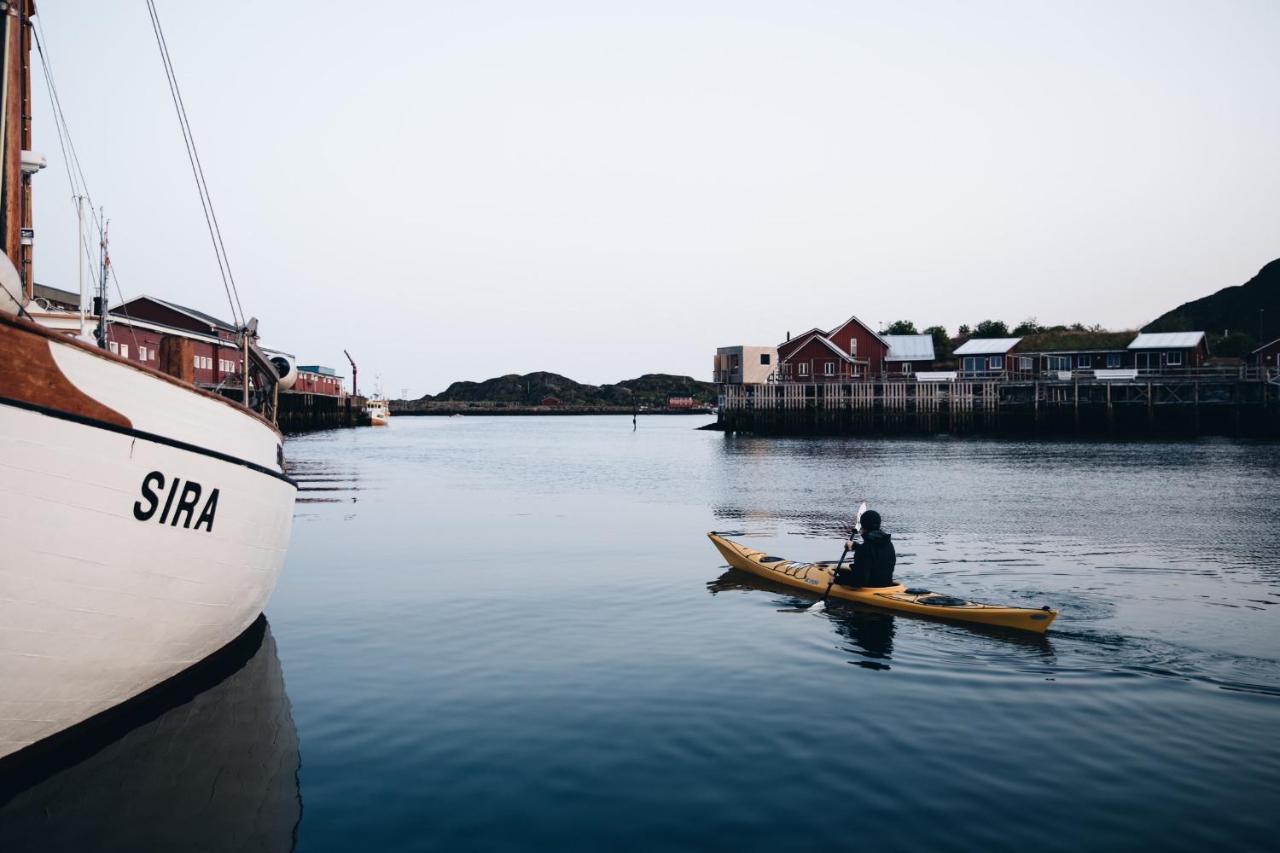 Solsiden Brygge Rorbuer Hotel Ballstad Eksteriør billede